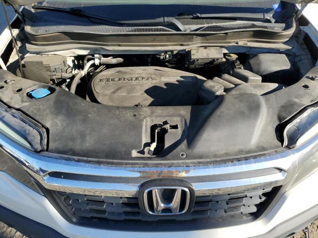 Photo 11 from auction – 2017 HONDA RIDGELINE with VIN 5FPYK3F6XHB039371
