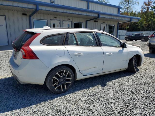 Photo 3 from auction – 2018 VOLVO V60 T5 DYNAMIC with VIN YV140MEL7J2390381