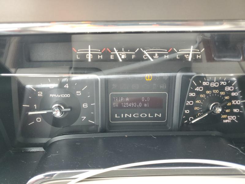 Photo 9 from auction – 2012 LINCOLN NAVIGATOR with VIN 5LMJJ2J50CEL02783