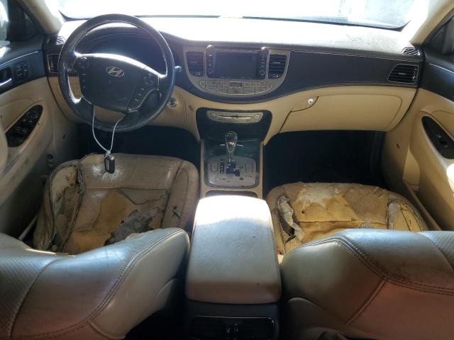 Photo 8 from auction – 2010 HYUNDAI GENESIS 4. with VIN KMHGC4DF2AU087238