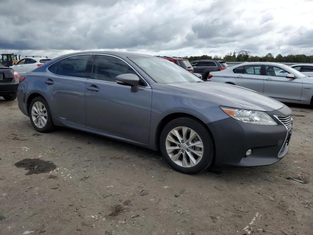 Photo 4 from auction – 2015 LEXUS ES 300H with VIN JTHBW1GGXF2079110