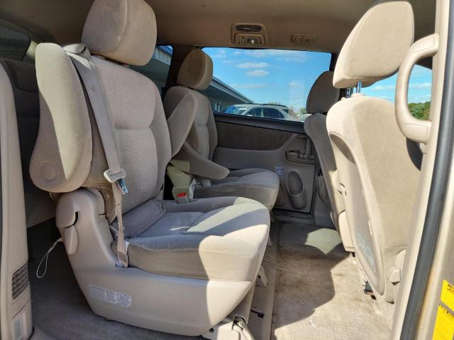 Photo 11 from auction – 2009 TOYOTA SIENNA LE with VIN 5TDBK23C09S024118