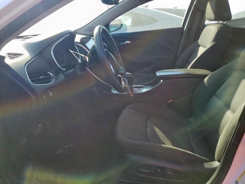 Photo 7 from auction – 2020 CHEVROLET MALIBU LT with VIN 1G1ZD5ST2LF025282