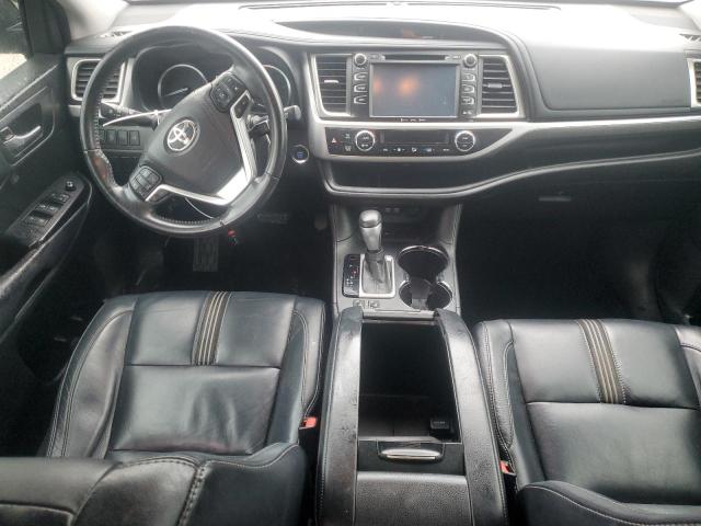 Photo 8 from auction – 2017 TOYOTA HIGHLANDER with VIN 5TDKZRFH2HS188268