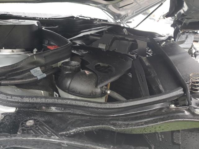 Photo 11 from auction – 2012 MERCEDES-BENZ E 350 with VIN WDDHF5KB2CA585262