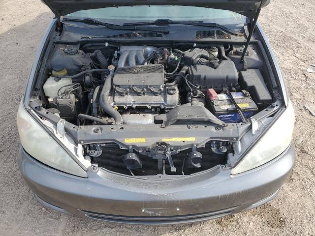 Photo 11 from auction – 2002 TOYOTA CAMRY LE with VIN 4T1BF30K82U521565