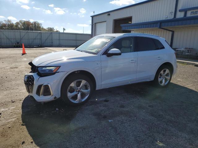 AUDI Q5 PREMIUM 2023 with VIN WA1EAAFY2P2158032 - Photo from auction