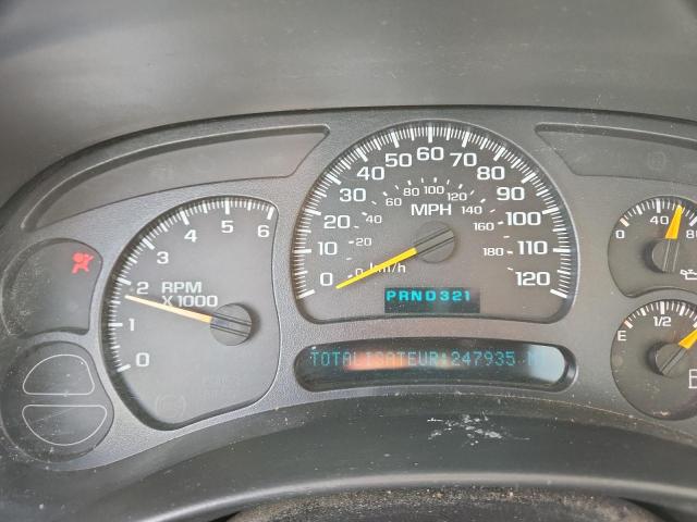 Photo 9 from auction – 2004 CHEVROLET SILVERADO C1500 with VIN 1GCEC14X34Z282971