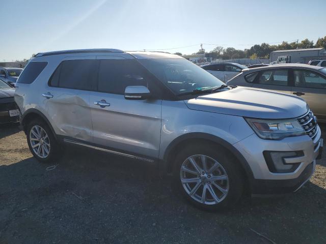 Photo 4 from auction – 2016 FORD EXPLORER L with VIN 1FM5K8F83GGC90808