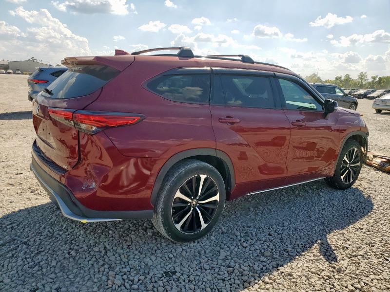 Photo 3 from auction – 2022 TOYOTA HIGHLANDER with VIN 5TDLZRAHXNS110215