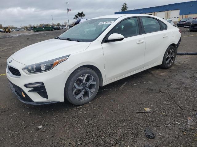 KIA FORTE 2019 with VIN 3KPF24AD3KE121774 - Photo from auction
