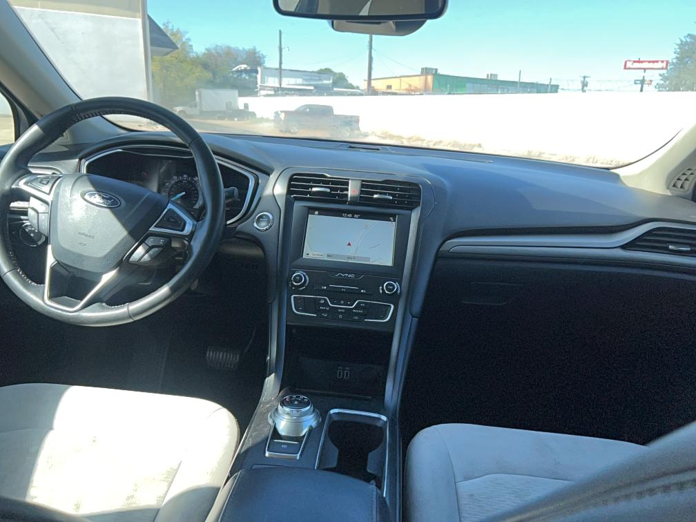 Photo 9 from auction – 2019 FORD FUSION SE with VIN 3FA6P0HD8KR198591