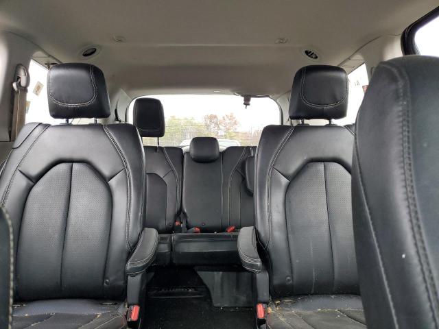 Photo 10 from auction – 2020 CHRYSLER VOYAGER LX with VIN 2C4RC1DG7LR260773