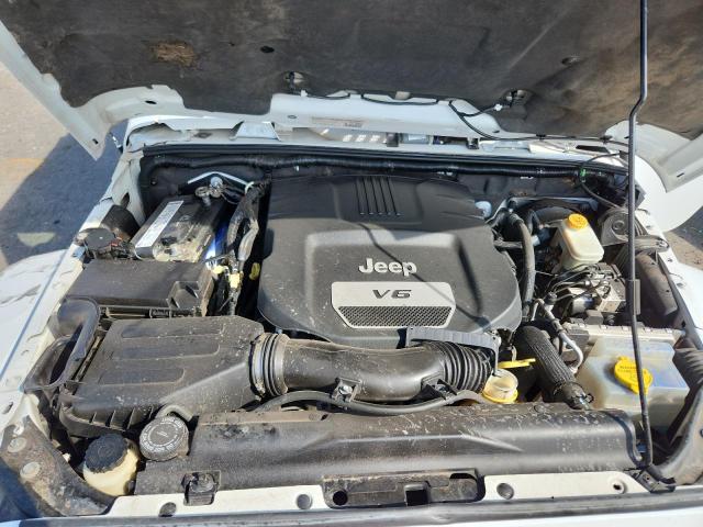 Photo 12 from auction – 2014 JEEP WRANGLER U with VIN 1C4BJWEG3EL220155