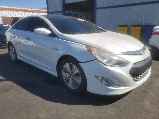 Photo 4 from auction – 2015 HYUNDAI SONATA HYB with VIN KMHEC4A49FA121419