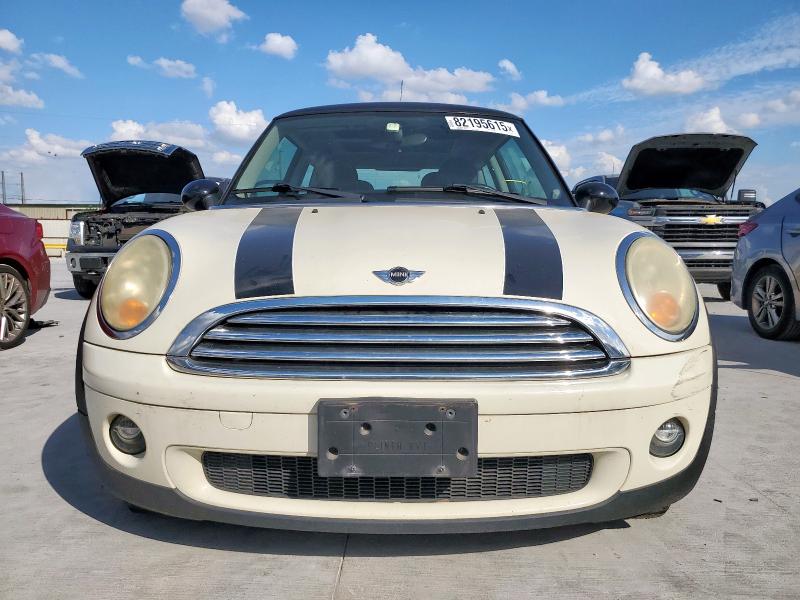 Photo 5 from auction – 2010 MINI COOPER with VIN WMWMF3C5XATZ22653