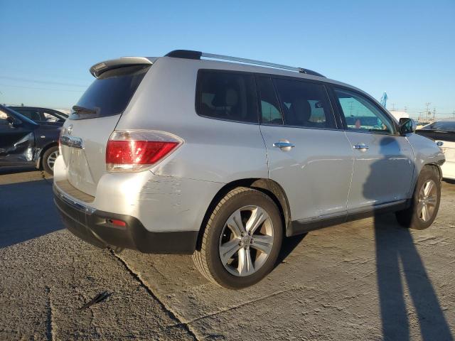 Photo 3 from auction – 2013 TOYOTA HIGHLANDER with VIN 5TDYK3EH7DS112133