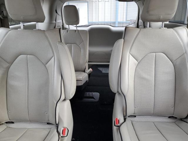 Photo 10 from auction – 2017 CHRYSLER PACIFICA E with VIN 2C4RC1N73HR689642
