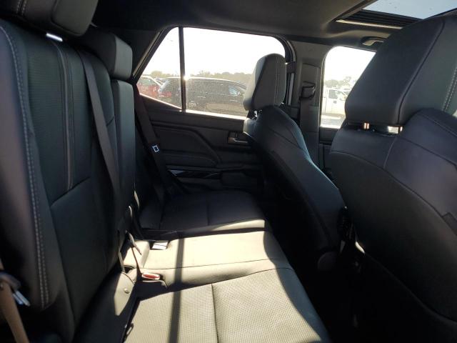 Photo 11 from auction – 2025 TOYOTA 4RUNNER LI with VIN JTEVB5BR8S5004887