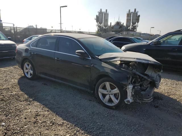 Photo 4 from auction – 2014 VOLKSWAGEN PASSAT SE with VIN 1VWBT7A34EC104429