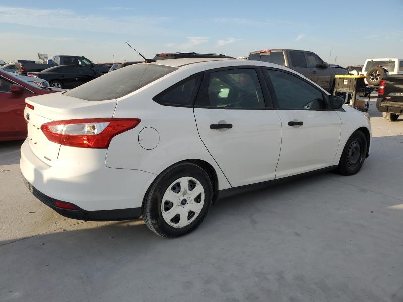 Photo 3 from auction – 2013 FORD FOCUS S with VIN 1FADP3E26DL176666