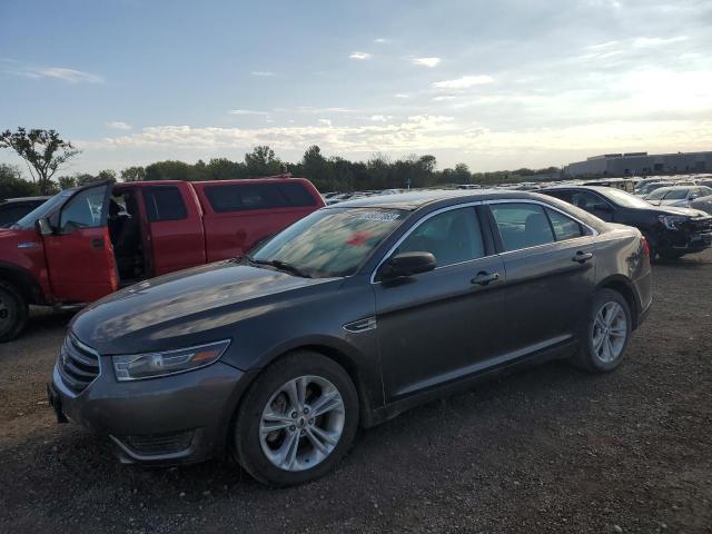 FORD TAURUS SE 2018 with VIN 1FAHP2D88JG106530 - Photo from auction