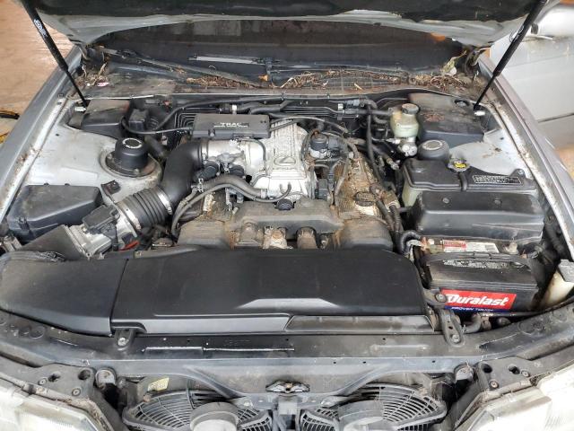 Photo 11 from auction – 1993 LEXUS LS 400 with VIN JT8UF11E2P0150670