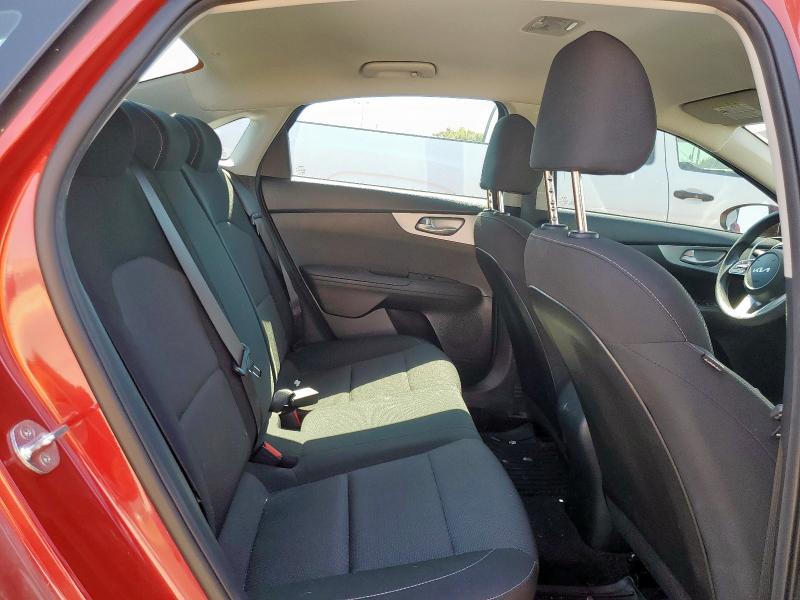 Photo 10 from auction – 2022 KIA FORTE FE with VIN 3KPF24AD6NE484719