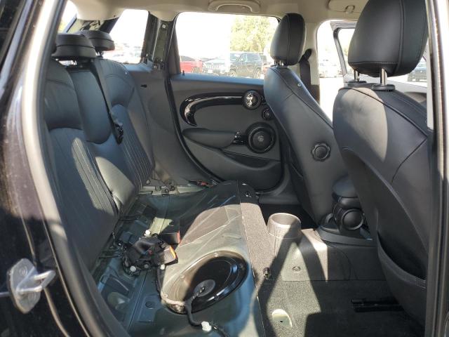 Photo 10 from auction – 2020 MINI COOPER S with VIN WMWXU9C01L2L97548