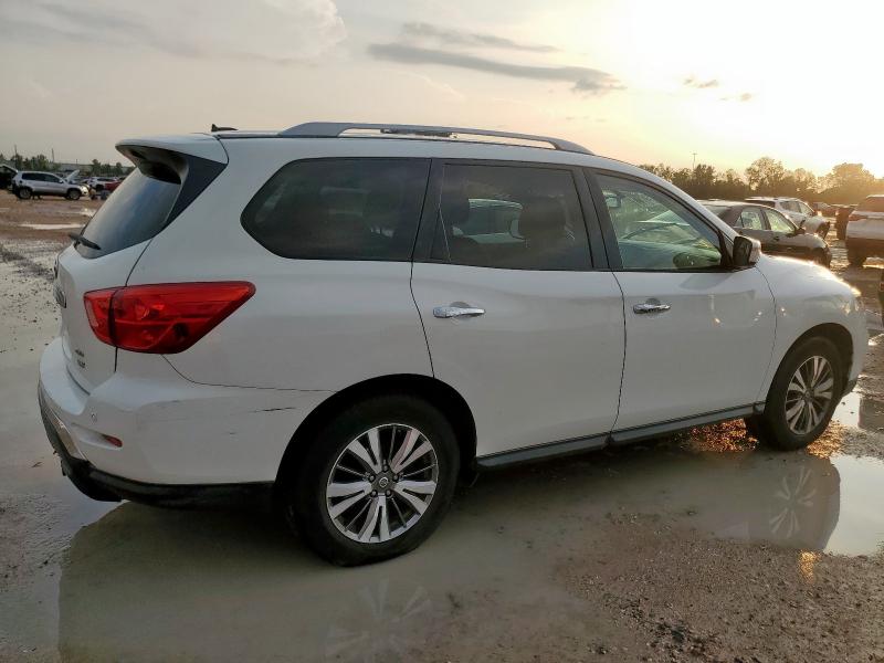 Photo 3 from auction – 2018 NISSAN PATHFINDER with VIN 5N1DR2MMXJC647078