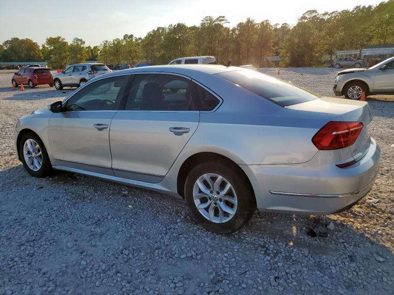Photo 2 from auction – 2016 VOLKSWAGEN PASSAT S with VIN 1VWAT7A34GC059667