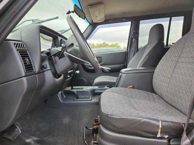 Photo 7 from auction – 2000 JEEP CHEROKEE S with VIN 1J4FF48S4YL113217