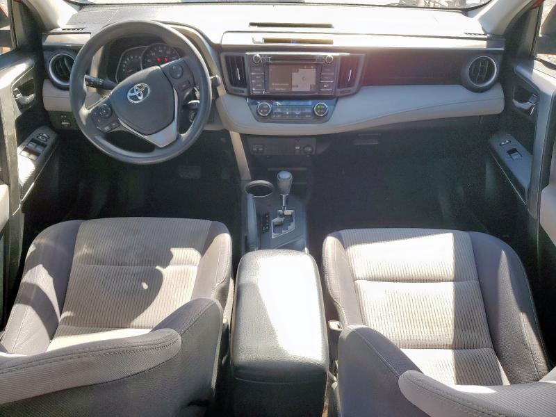 Photo 8 from auction – 2015 TOYOTA RAV4 XLE with VIN JTMWFREV0FJ059280