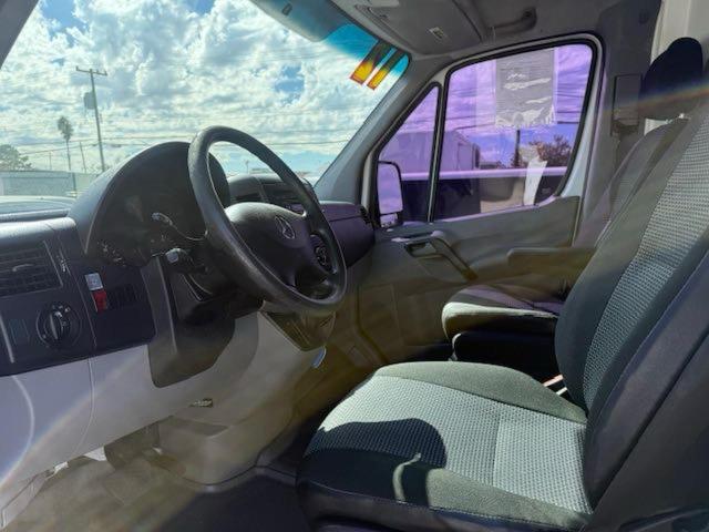 Photo 9 from auction – 2012 MERCEDES-BENZ SPRINTER 2 with VIN WD3PE7CC8C5618599