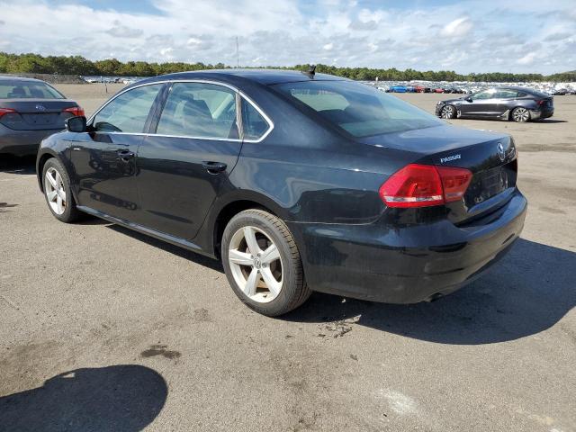 Photo 2 from auction – 2015 VOLKSWAGEN PASSAT S with VIN 1VWAT7A33FC114589