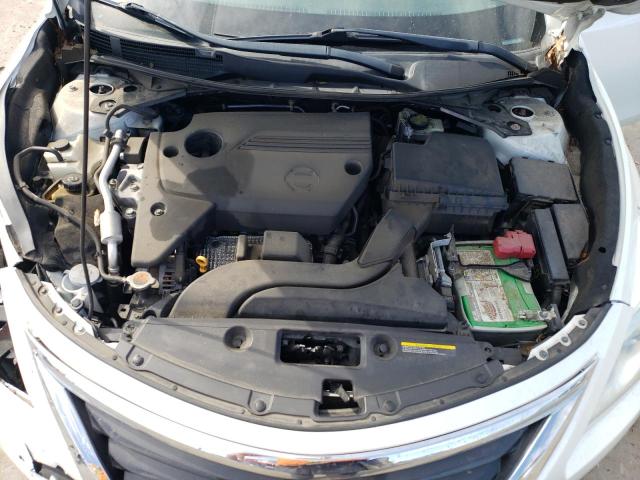 Photo 11 from auction – 2015 NISSAN ALTIMA 2.5 with VIN 1N4AL3AP4FN308878