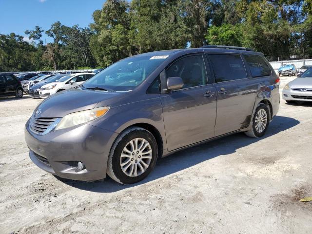 TOYOTA SIENNA XLE 2012 with VIN 5TDYK3DCXCS231525 - Photo from auction