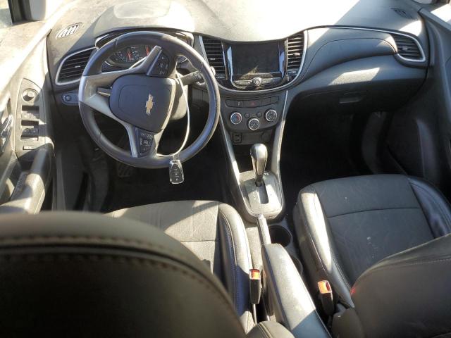 Photo 8 from auction – 2020 CHEVROLET TRAX 1LT with VIN 3GNCJPSB5LL302853
