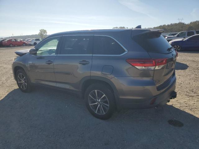 Photo 2 from auction – 2018 TOYOTA HIGHLANDER with VIN 5TDJGRFH7JS052046