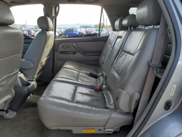 Photo 11 from auction – 2003 TOYOTA SEQUOIA LIMITED with VIN 5TDBT48A03S183146