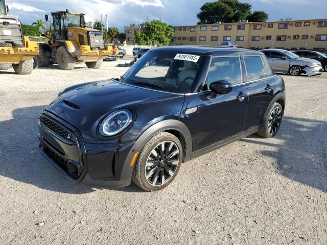 MINI COOPER S 2024 with VIN WMW53DK07R2U58215 - Photo from auction