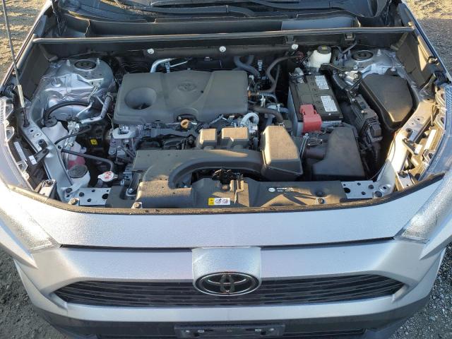 Photo 12 from auction – 2022 TOYOTA RAV4 XLE with VIN 2T3W1RFV4NC211348