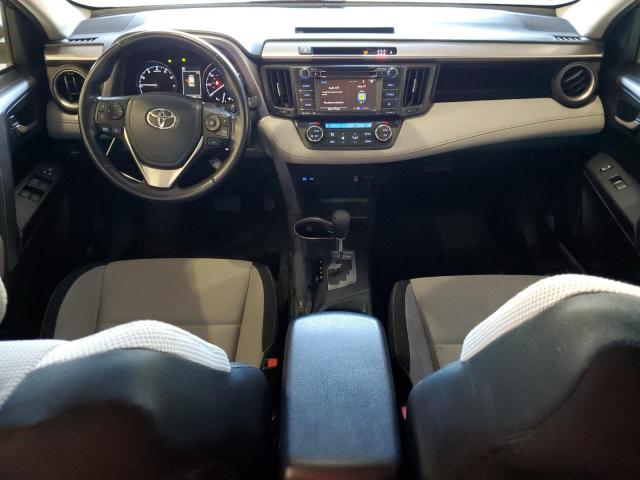 Photo 8 from auction – 2017 TOYOTA RAV4 XLE with VIN JTMRFREV9HJ110081