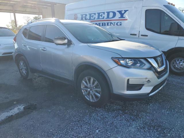 Photo 4 from auction – 2017 NISSAN ROGUE S with VIN JN8AT2MT2HW406192