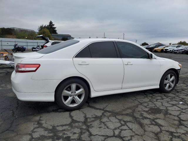 Photo 3 from auction – 2011 TOYOTA CAMRY BASE with VIN 4T1BF3EK3BU646207