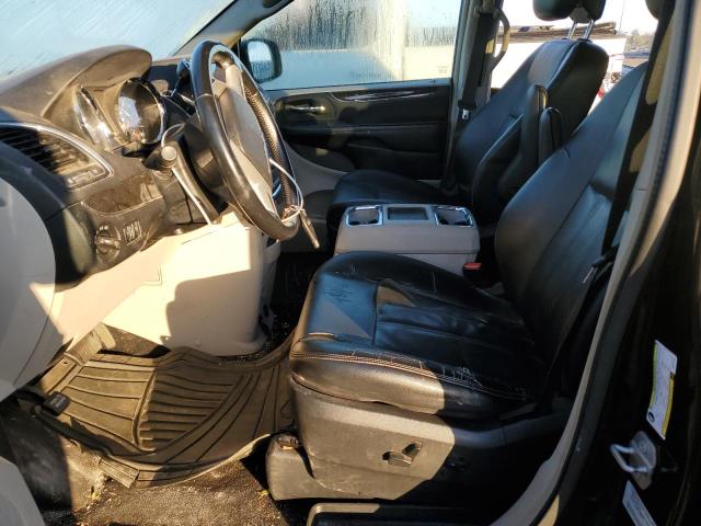 Photo 7 from auction – 2016 CHRYSLER TOWN & COU with VIN 2C4RC1BG5GR166450