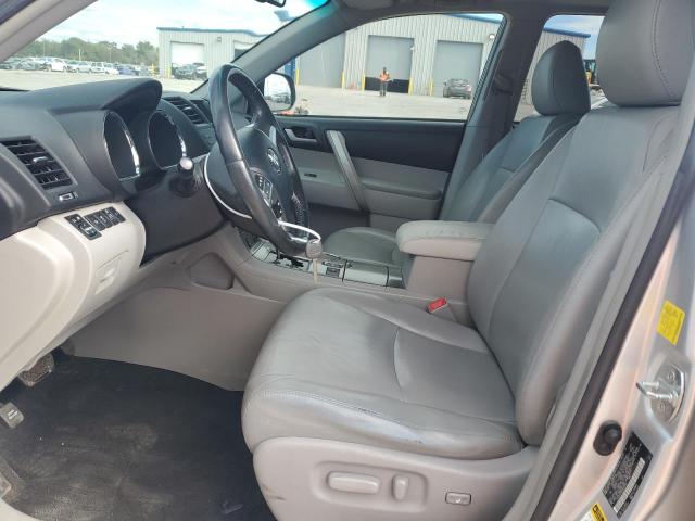 Photo 7 from auction – 2011 TOYOTA HIGHLANDER with VIN 5TDZK3EH5BS040401