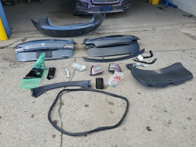 Photo 12 from auction – 2022 TESLA MODEL 3 with VIN 5YJ3E1EB8NF178410