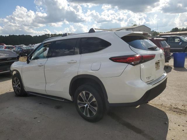 Photo 2 from auction – 2021 TOYOTA HIGHLANDER with VIN 5TDGZRAH9MS526210