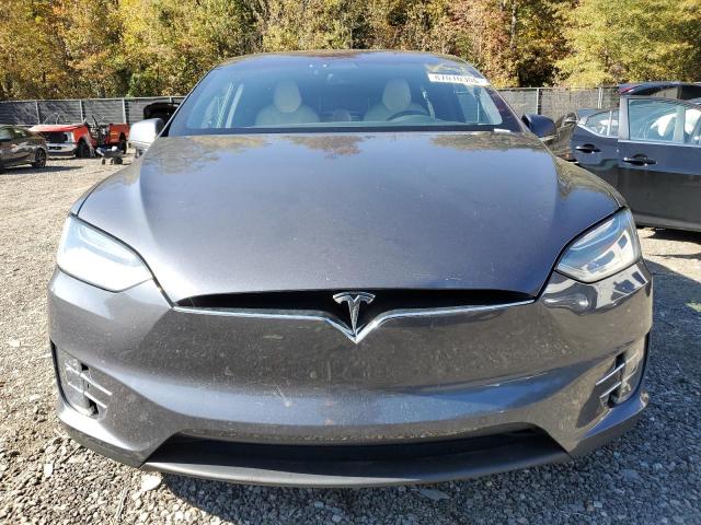 Photo 5 from auction – 2020 TESLA MODEL X with VIN 5YJXCAE22LF243532